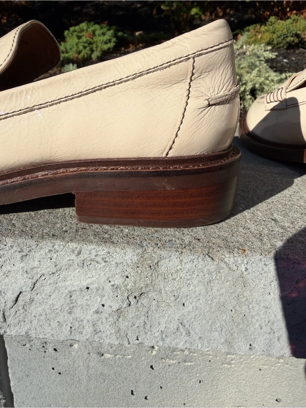 Sofft Beige Patent Leather Penny Loafers size 6M. These shoes were a sample pair
